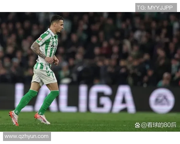 足球明星球袋图片欣赏领略球场风采与时尚潮流的完美结合